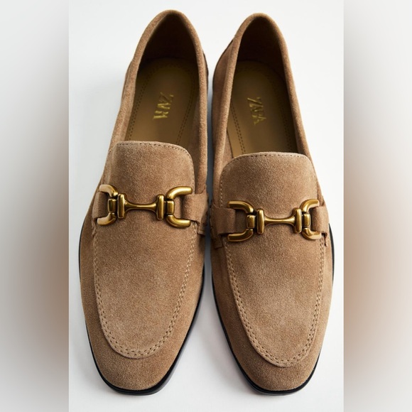 Zara Shoes - 🆕(NWT) ZARA Split Suede Loafers with Buckle. Caramel. Size US 6. Mocassin